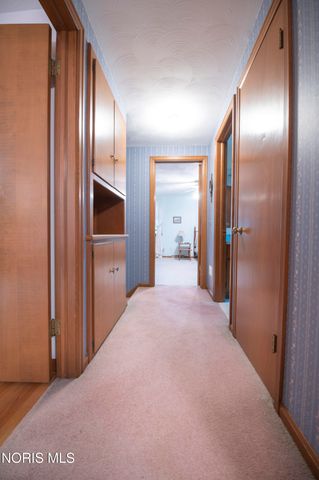 1900 Green Valley Drive, Toledo, OH 43614
