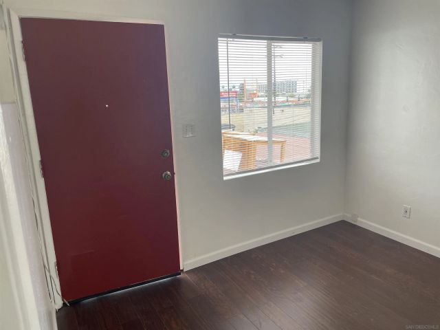 913 Highland Avenue, National City, CA 91950