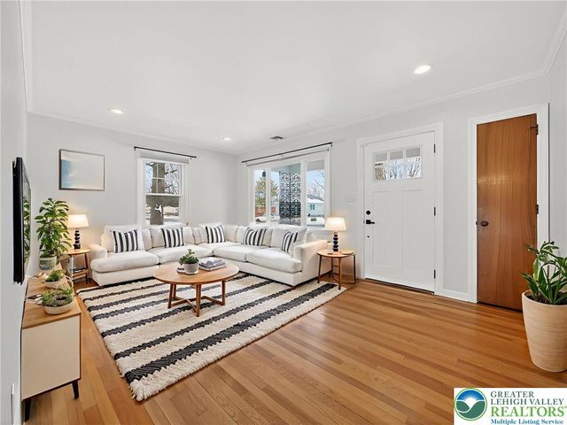 1424 North 26th Street, South Whitehall Twp, PA 18104