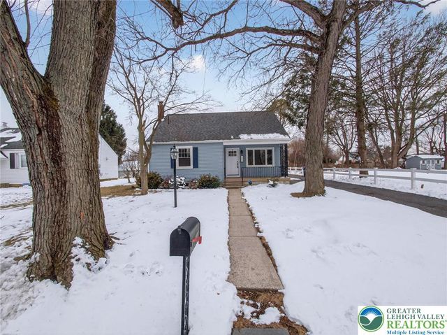 1424 North 26th Street, South Whitehall Twp, PA 18104