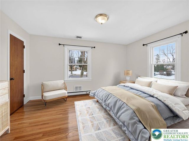 1424 North 26th Street, South Whitehall Twp, PA 18104