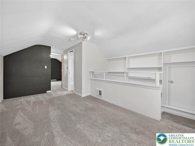 1424 North 26th Street, South Whitehall Twp, PA 18104