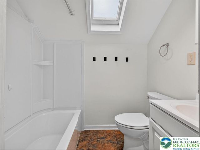 1424 North 26th Street, South Whitehall Twp, PA 18104