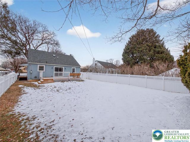 1424 North 26th Street, South Whitehall Twp, PA 18104