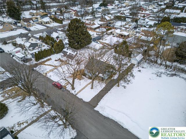 1424 North 26th Street, South Whitehall Twp, PA 18104