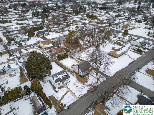 1424 North 26th Street, South Whitehall Twp, PA 18104