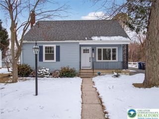 1424 North 26th Street, South Whitehall Twp, PA 18104