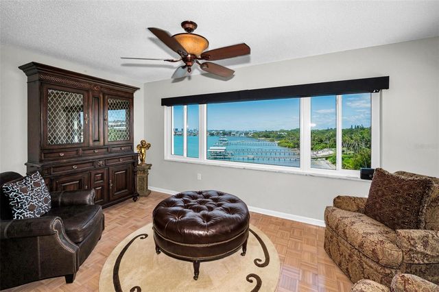 100 BLUFF VIEW DRIVE 514C, Belleair Bluffs, FL 33770