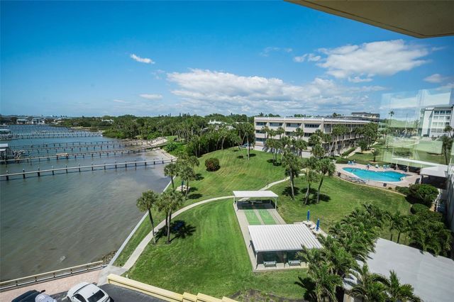100 BLUFF VIEW DRIVE 514C, Belleair Bluffs, FL 33770