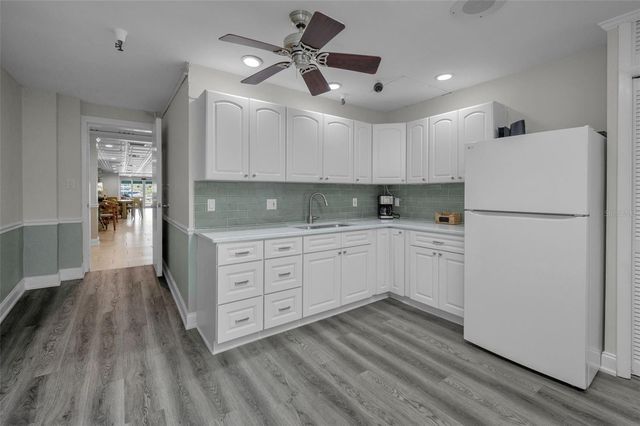 100 BLUFF VIEW DRIVE 514C, Belleair Bluffs, FL 33770
