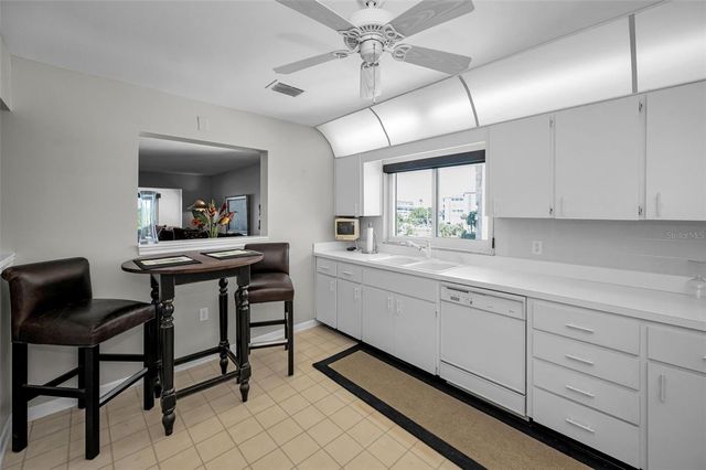 100 BLUFF VIEW DRIVE 514C, Belleair Bluffs, FL 33770