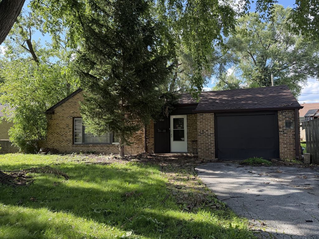3720 W 116th Street, Alsip, IL 60803