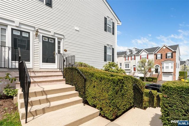 569 Coventry Drive 5070, Nutley, NJ 07110