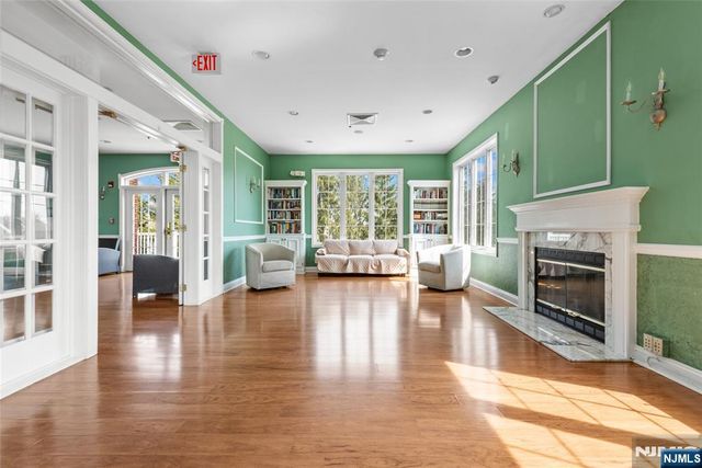 569 Coventry Drive 5070, Nutley, NJ 07110