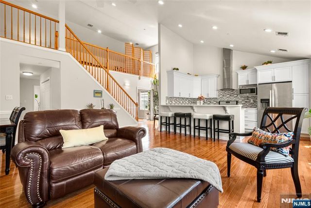 569 Coventry Drive 5070, Nutley, NJ 07110