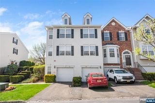 569 Coventry Drive 5070, Nutley, NJ 07110