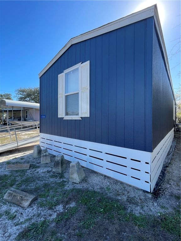 156 Sweet Bay Dr, Rockport, TX 78382 — photo 3
