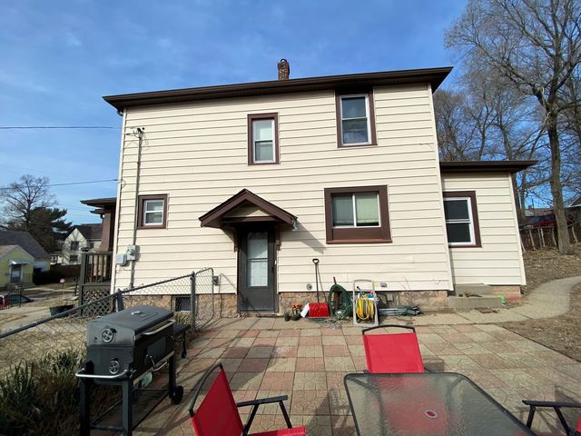 1130 16th Street, Rockford, IL 61104