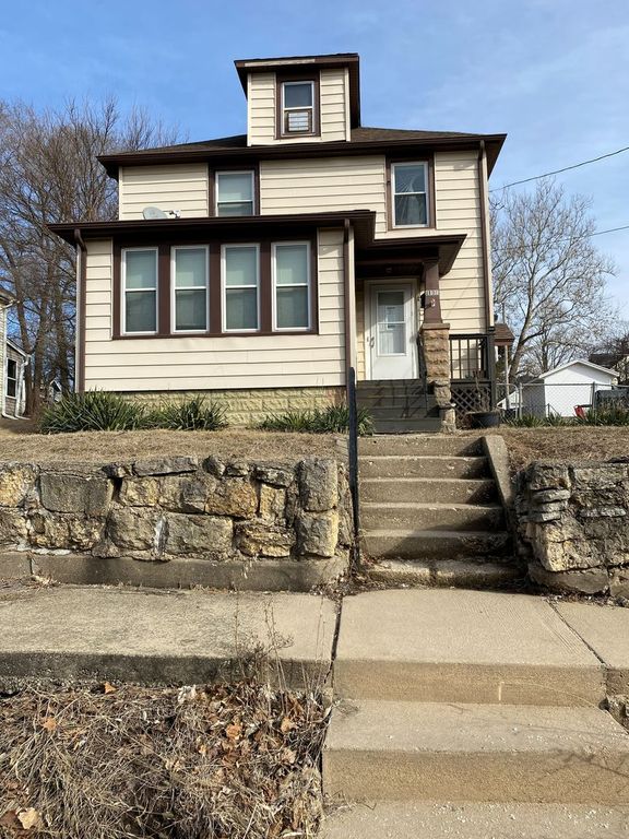 1130 16th Street, Rockford, IL 61104