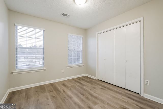 2812 Country Farms Court, Snellville, GA 30039