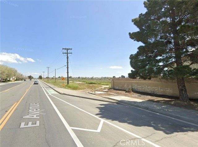 2126 E Avenue I, Lancaster, CA 93535