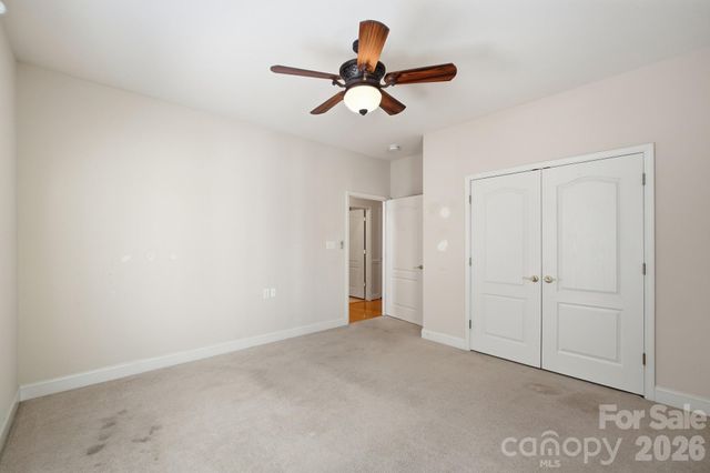 13344 Old Compton Court, Pineville, NC 28134