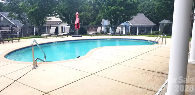 13344 Old Compton Court, Pineville, NC 28134