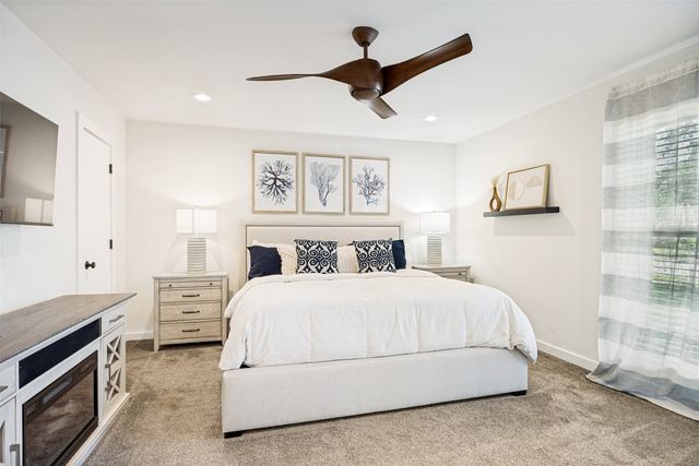 3151 Merrell Road, Dallas, TX 75229