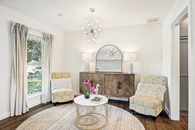 3151 Merrell Road, Dallas, TX 75229