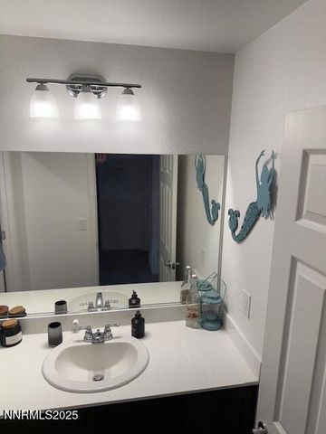 1353 Stock Horse Road, Sparks, NV 89436