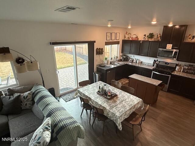 1353 Stock Horse Road, Sparks, NV 89436