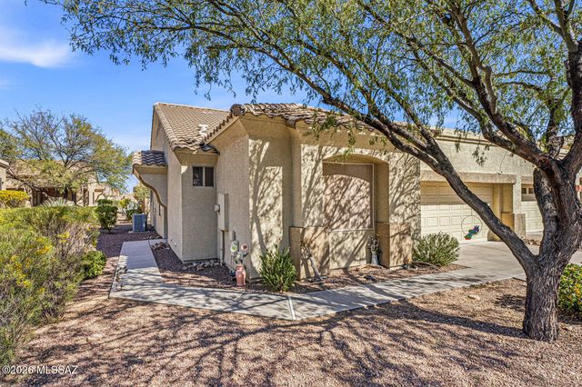 482 W Aspenwood Street, Green Valley, AZ 85614