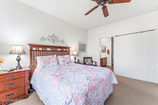 482 W Aspenwood Street, Green Valley, AZ 85614