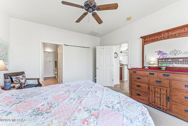 482 W Aspenwood Street, Green Valley, AZ 85614