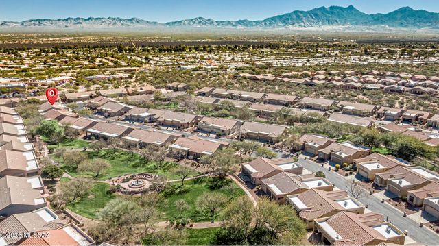 482 W Aspenwood Street, Green Valley, AZ 85614