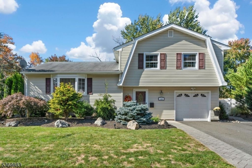 22 Rhonda Pl, Wanaque Boro, NJ 07465 — exterior