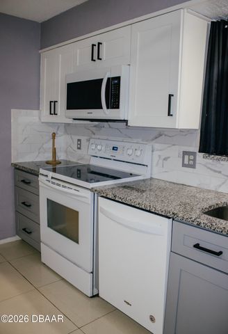 706 Marathon Way, South Daytona, FL 32119