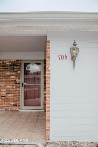 706 Marathon Way, South Daytona, FL 32119