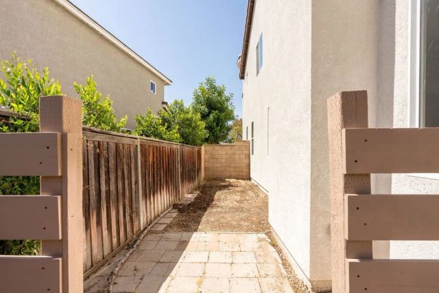 31302 Gatehouse Court, Murrieta, CA 92563