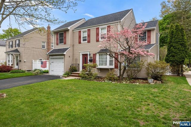 394 Burlington Road, Paramus, NJ 07652