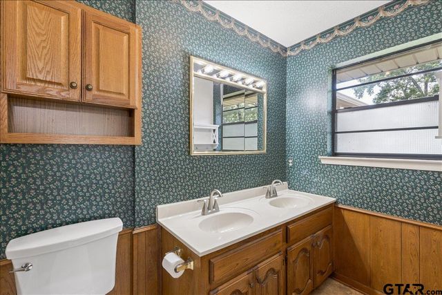 1160 County Road 2425, Mineola, TX 75773