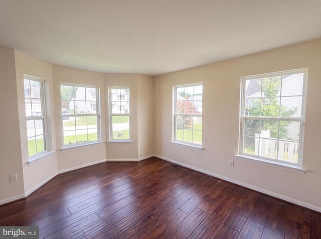 32 LEENA LN, Smyrna, DE 19977