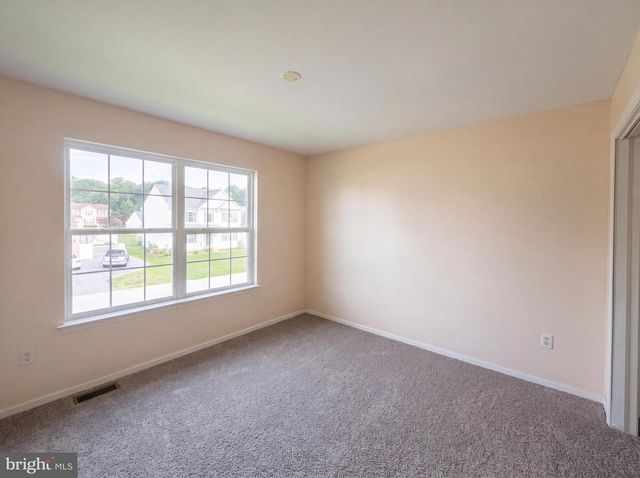 32 LEENA LN, Smyrna, DE 19977
