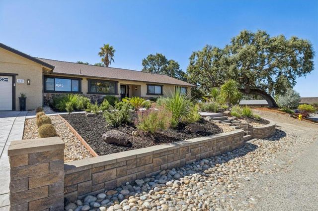 3120 Oak Leaf Court, Morgan Hill, CA 95037