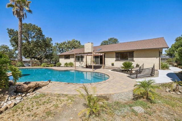 3120 Oak Leaf Court, Morgan Hill, CA 95037