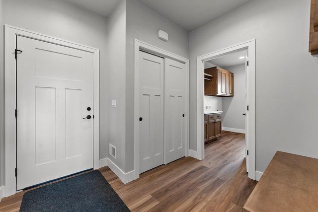1430 DIVINITY DRIVE, De Pere, WI 54115