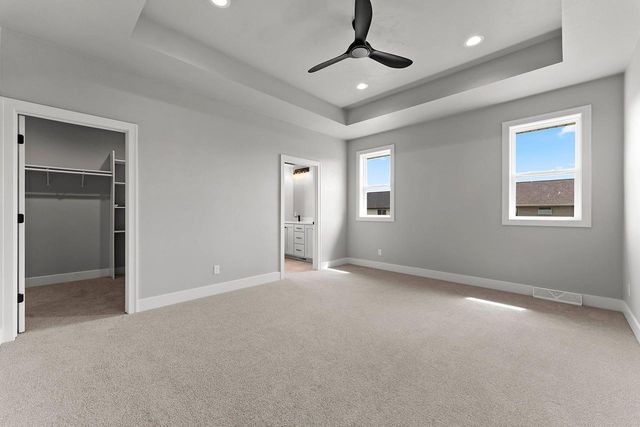1430 DIVINITY DRIVE, De Pere, WI 54115