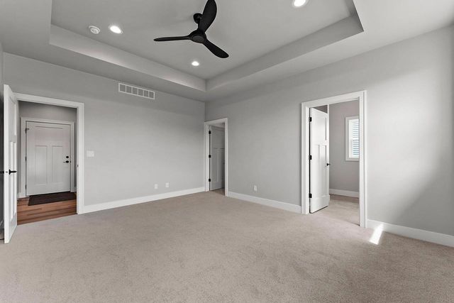 1430 DIVINITY DRIVE, De Pere, WI 54115