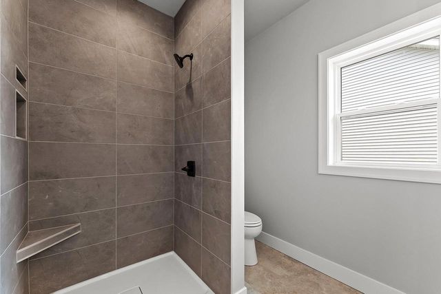 1430 DIVINITY DRIVE, De Pere, WI 54115