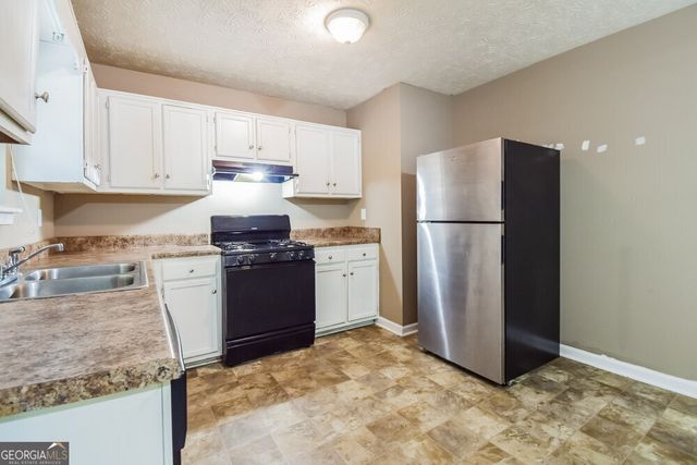 2187 Chestnut Bend, Lithia Springs, GA 30122